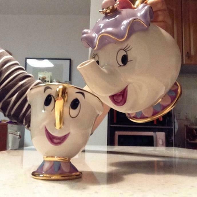 Enchanted Tea Set – Mrs. Potts & Chip