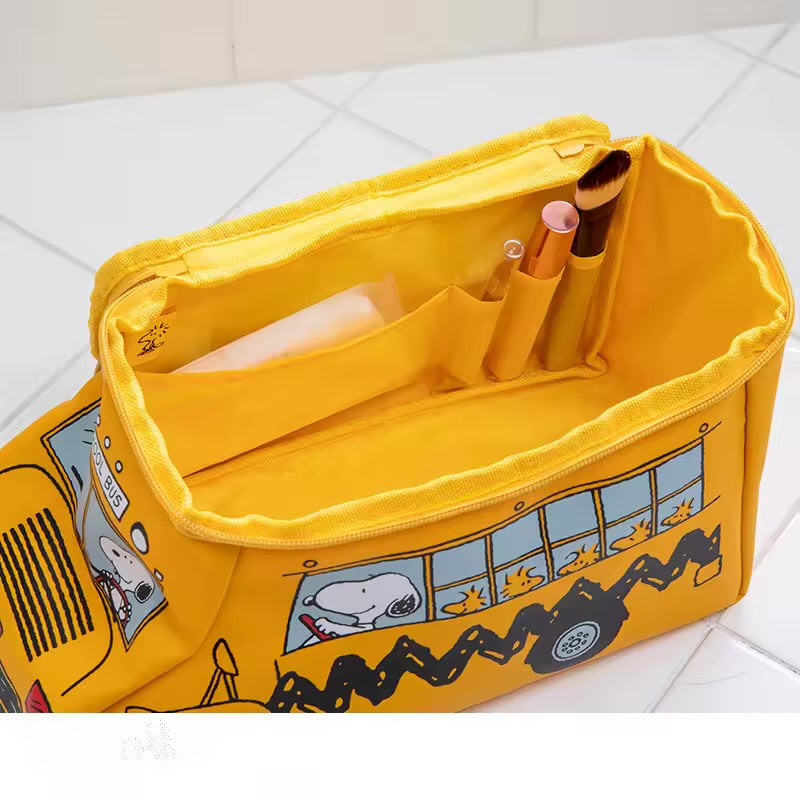 Snoopy Bus Organizer