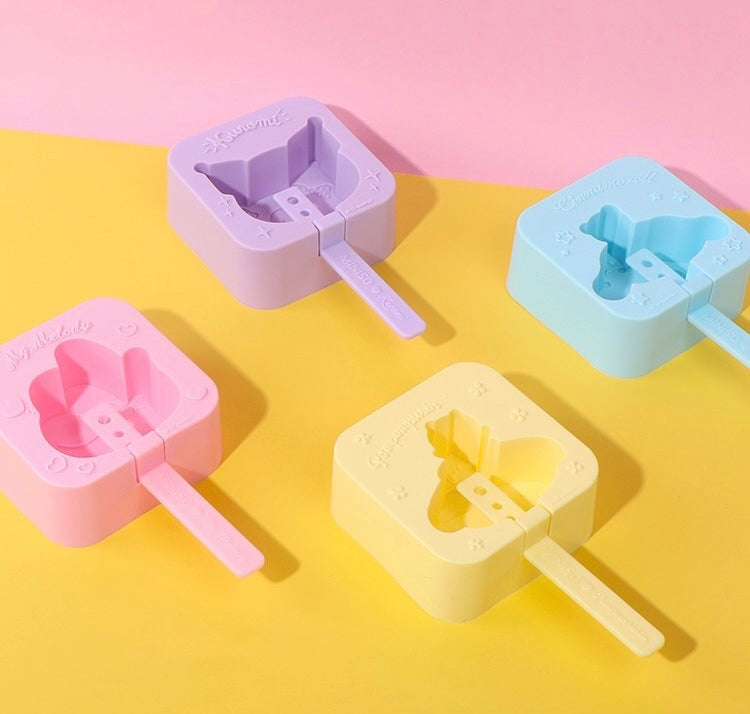 Sanrio Official Ice Cream Molds ( Cinnamoroll & Pompompurin)