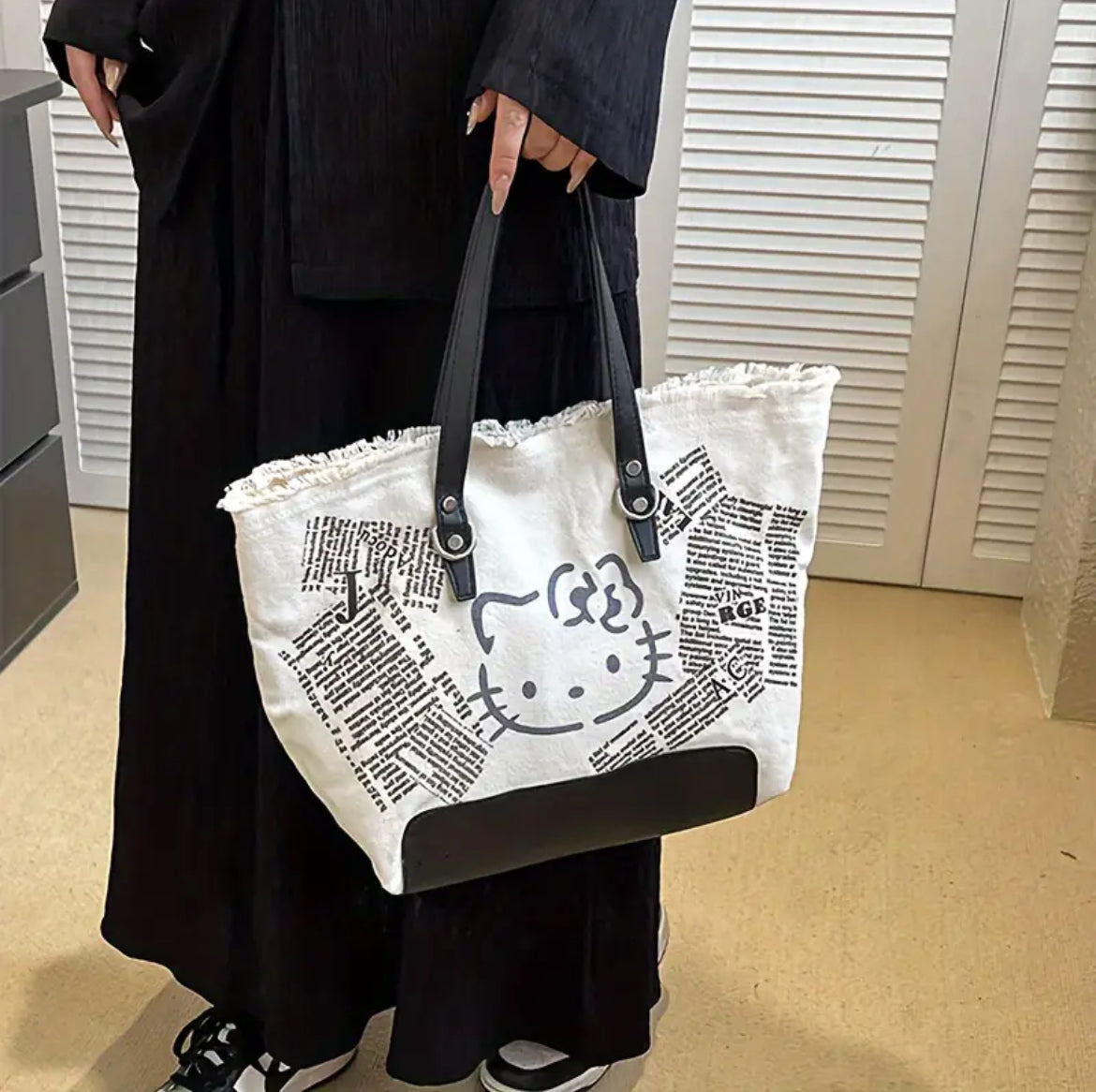 Hellokitty Premium Tote Bag with charm