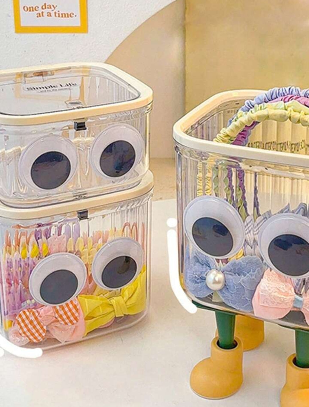 Cute Transparent Storage Container With Lid