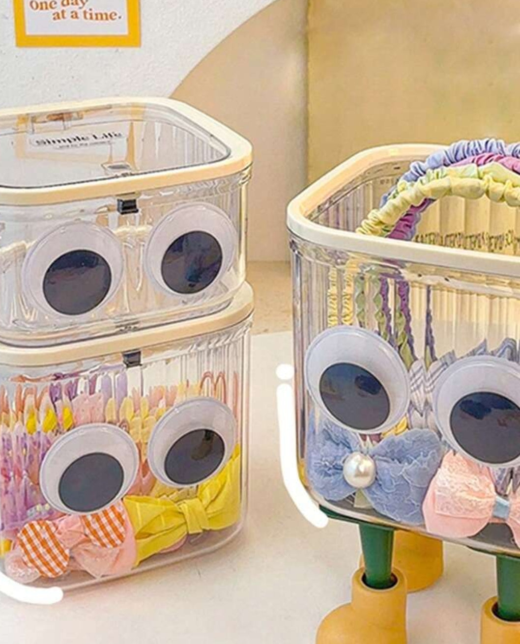 Cute Transparent Storage Container With Lid