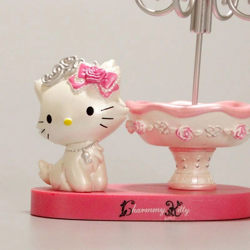 Charmmy Kitty Jewelry Holder