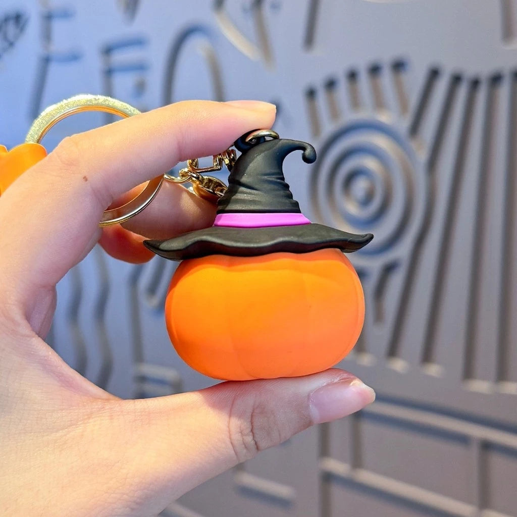 Haloween Witch Hat Pumpkin Glow In Keychain